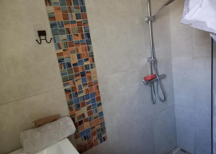 度假居 Maison Neuve Vue Imprenable Piscine Et 卡伦扎纳